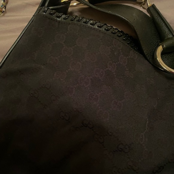 Gucci Black Monogram Shoulder Bag - Picture 6 of 10